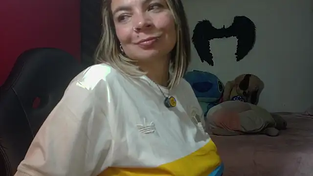 charlotedoll webcam