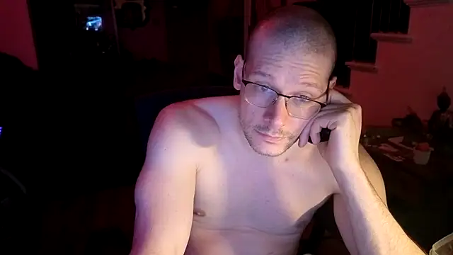 MasterDaddyCool live Stripchat room