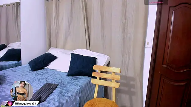zou_quira live Stripchat room