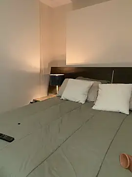 lauradaft webcam