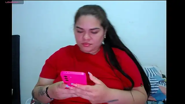 NinaFuentes2X webcam
