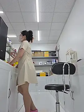 HinaLovely webcam