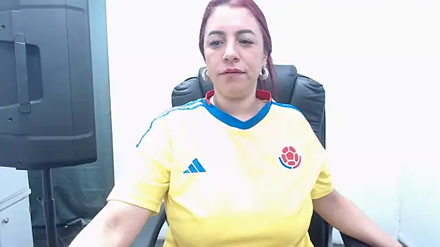 LAURA_CRAIZY webcam