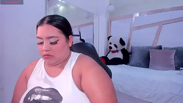 Watch tatikanyx live on EroticFlix - High definition streams