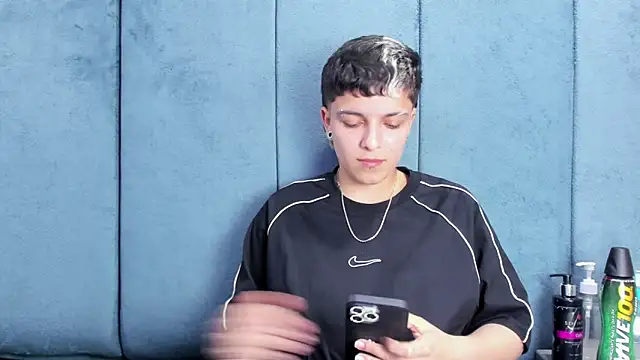 Megan_Thompson_ webcam