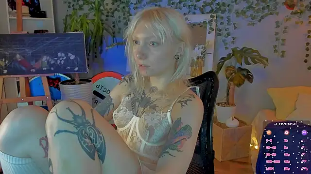 tattoo_art_baby webcam