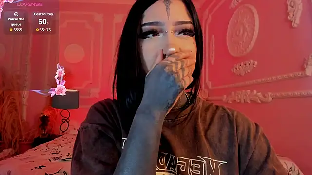 Kat_VonDe webcam