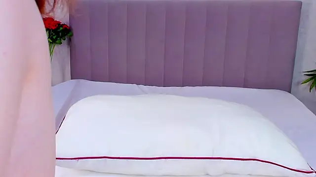 Camilla_Kelly webcam