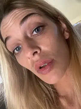 Bellalolahot
