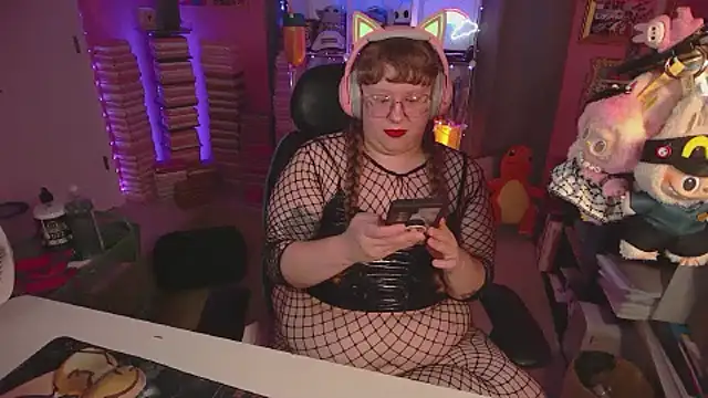 FatVeronica webcam