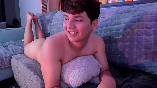 adam_angelssss webcam