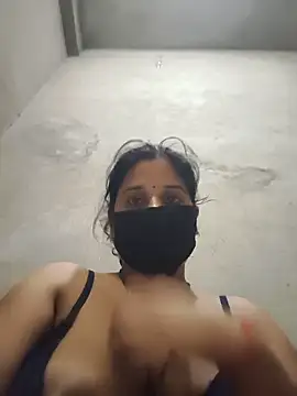 Sexy_khushi19 webcam