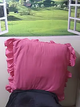 GlamGoddess91 webcam
