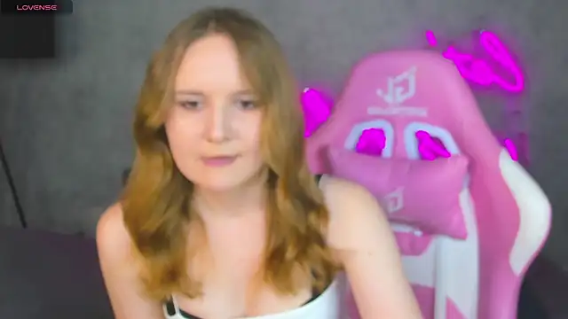 Emmaa_Kimm webcam