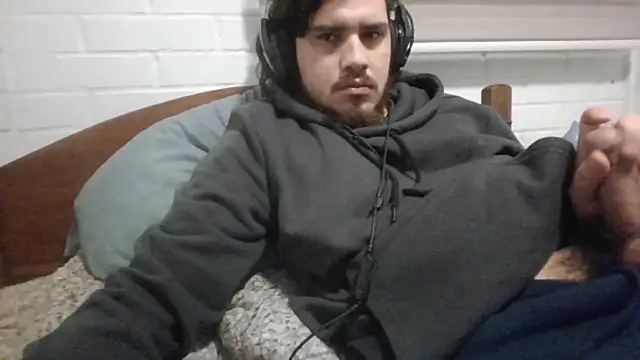 hung_weeb webcam