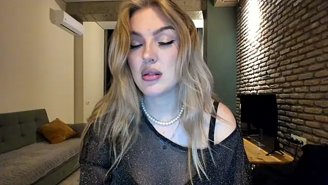 fifteenpoem webcam