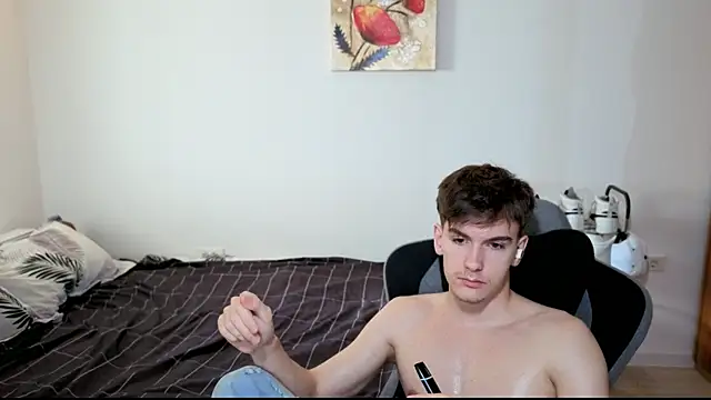 BradyFlint live sex cam