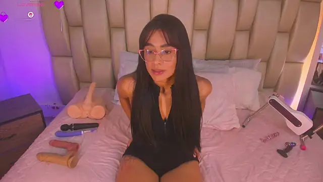 Sweet--Zoe webcam
