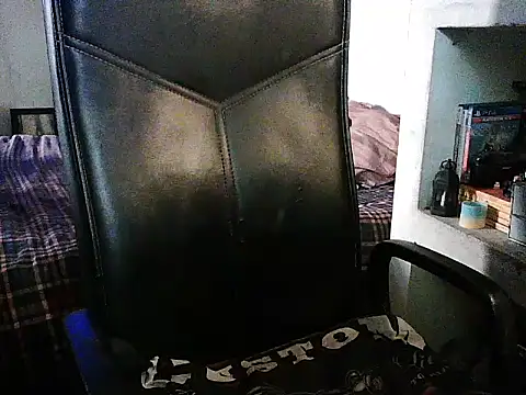 exude_diya webcam