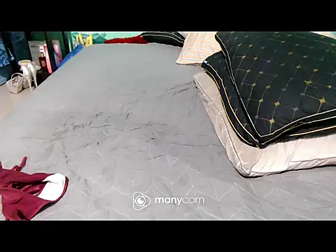 SeductiveNikki webcam