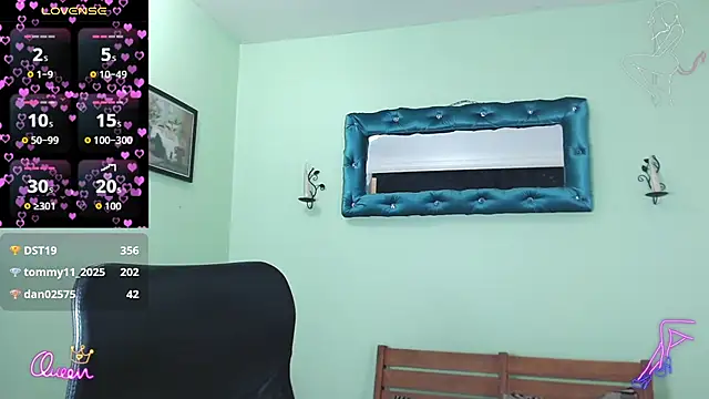 _Victoria_Jones_ live cam on StripChat