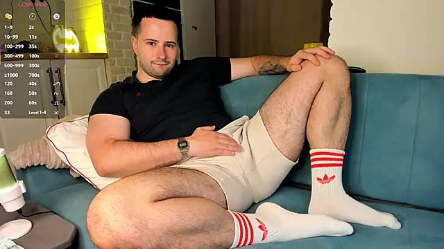 Alexey_Hairy live cam on StripChat