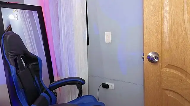 Veronica_111 webcam