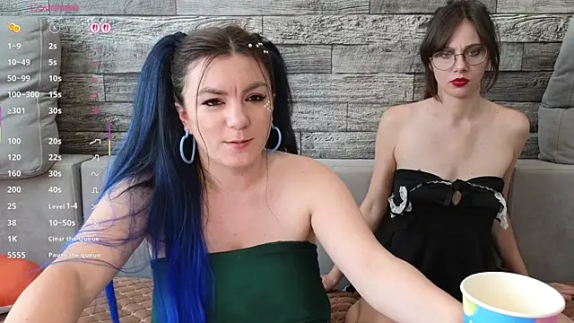 Vika_loves_you webcam