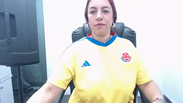LAURA_CRAIZY