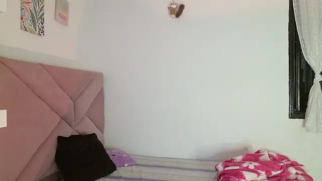 Watch eva_sin18 live on EroticFlix - High definition streams