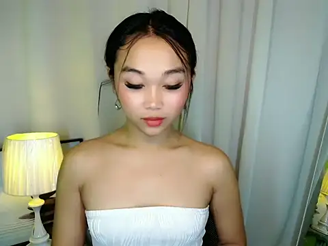 TsCyra_foxxx webcam