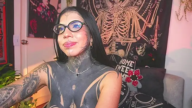 Dalia_Vorhees webcam