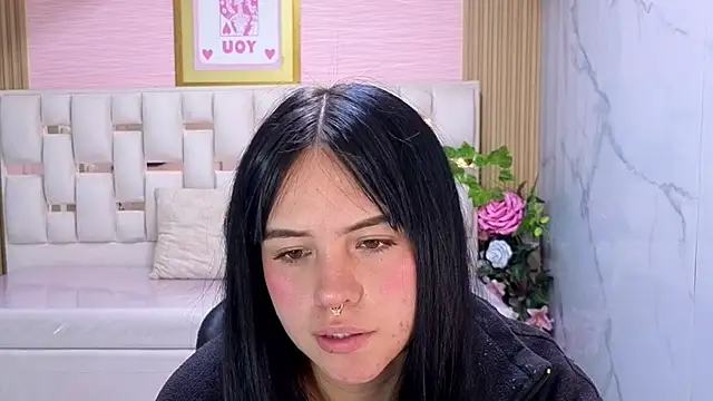 sarita_09_s webcam