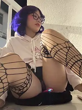 Watch reicos_ live on EroticFlix - High definition streams