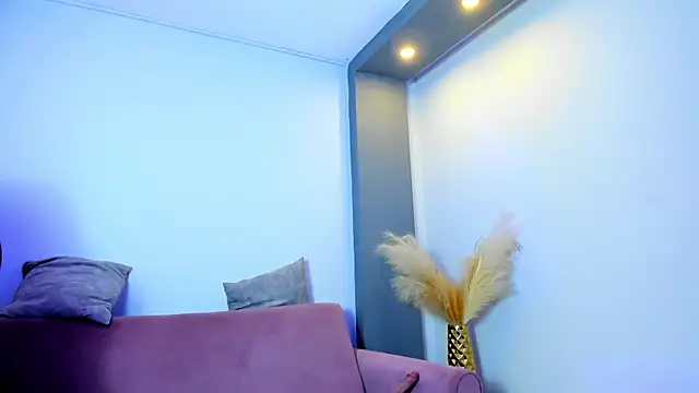 Watch SoftPrincess live on EroticFlix - High definition streams