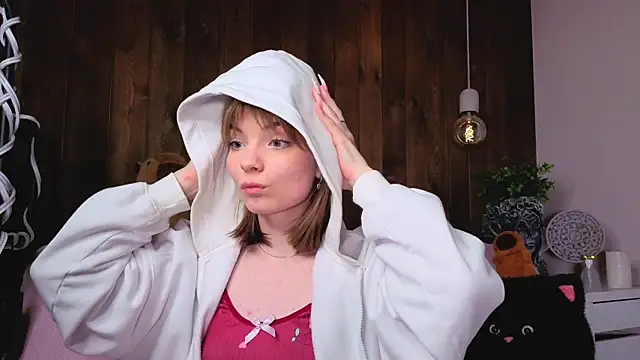 IvoryPesante webcam