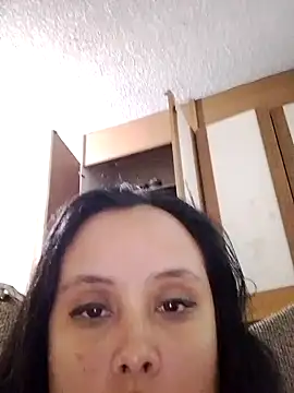 Laura_99 webcam