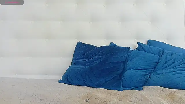 karissia live cam on StripChat