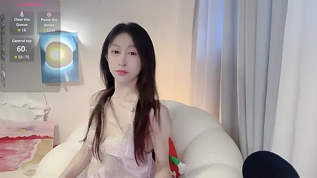 Watch mistylana_ live on EroticFlix - High definition streams