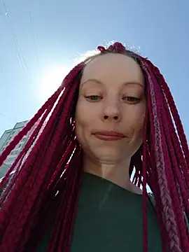 Watch Frost_foxy live on EroticFlix - High definition streams