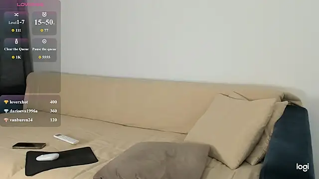 AmelinaLove webcam