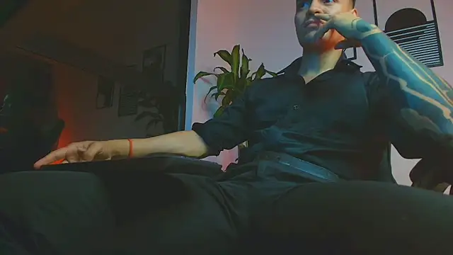 ALPHA_DOMINUS_ webcam