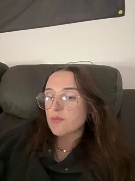 halostar (F young) - Legs behind head fuck