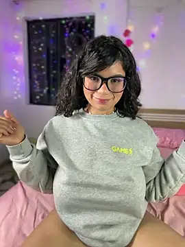 Simone_Miller webcam