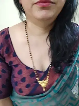 Yazhini-Cam webcam