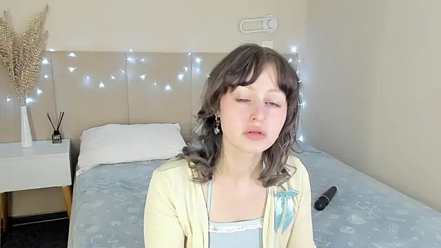 AdeleSilvy webcam