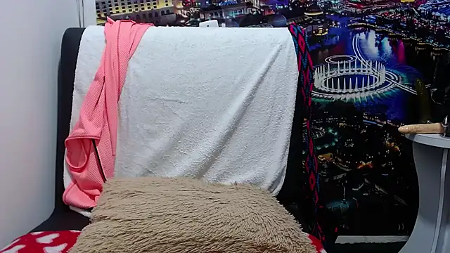 tila_nastyy webcam
