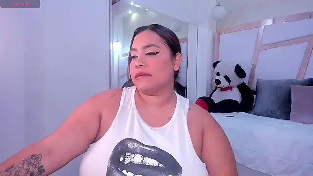Watch tatikanyx live on EroticFlix - High definition streams