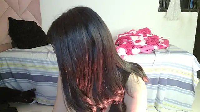 eva_sin18 live sex cam
