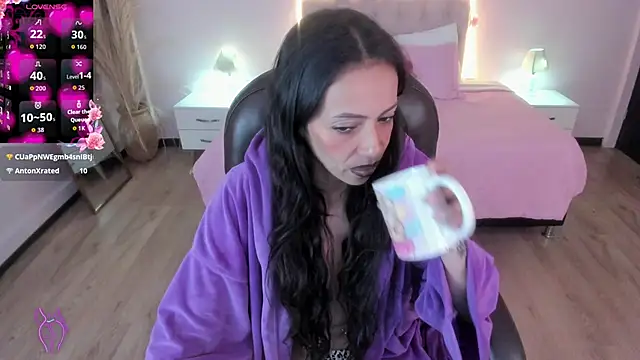 Mariam_Lopez__ webcam
